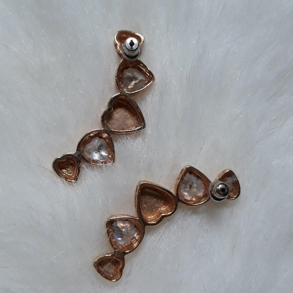 Vintage 90's HSN Curved Heart Earrings - Picture 2 of 4